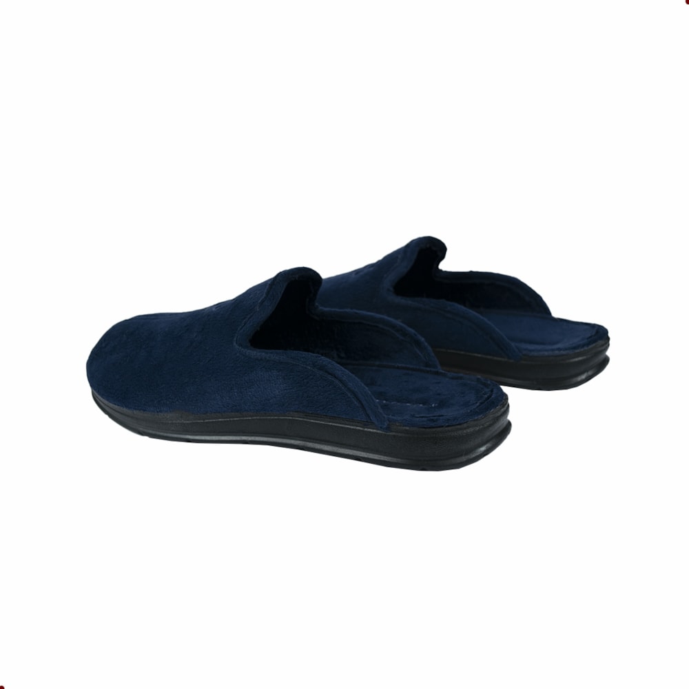 PANTUFA PEGADA MASCULINA ABERTA