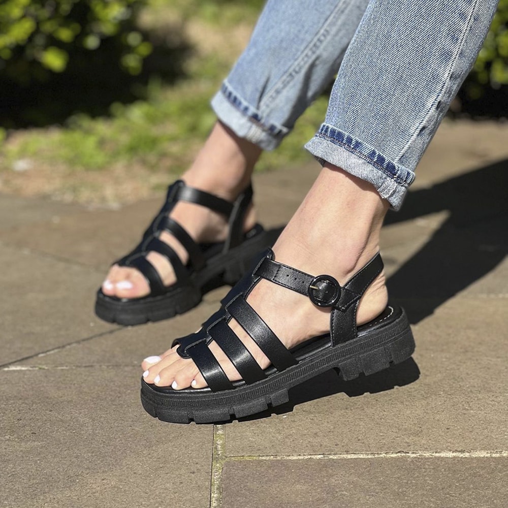 Sandália Tratorada Sandalia Baixa Moleca Sandália Feminina