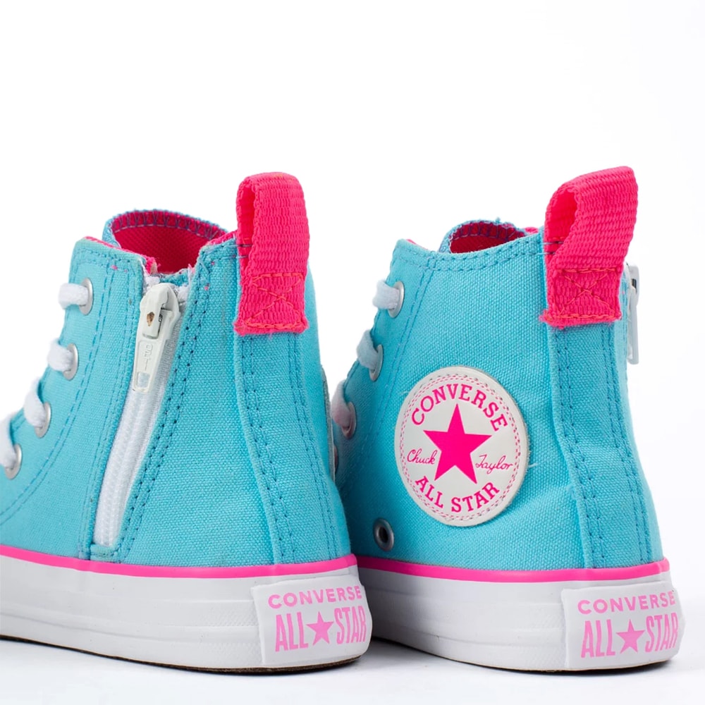 Tênis Chuck Taylor All Star Infantil Cano Alto em Lona