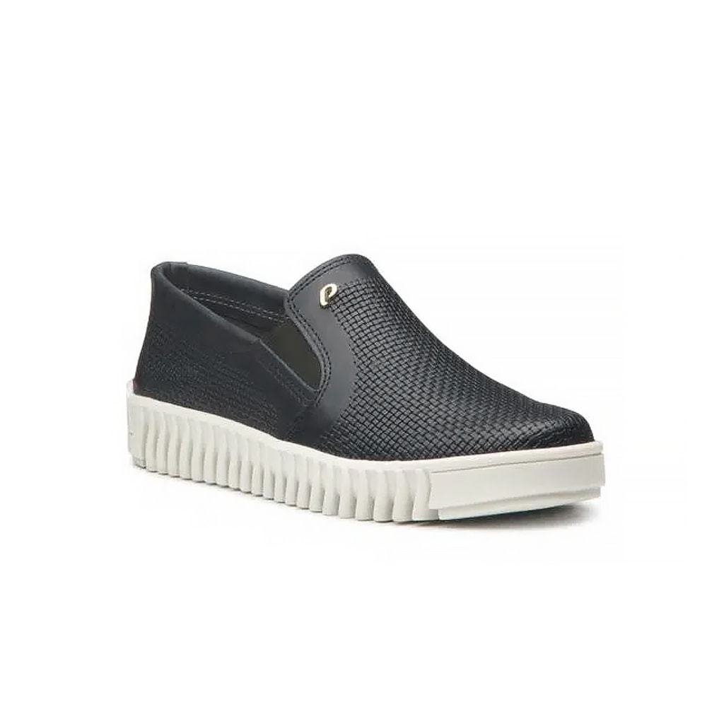 Tenis Em Couro Slip On  Feminino Pegada