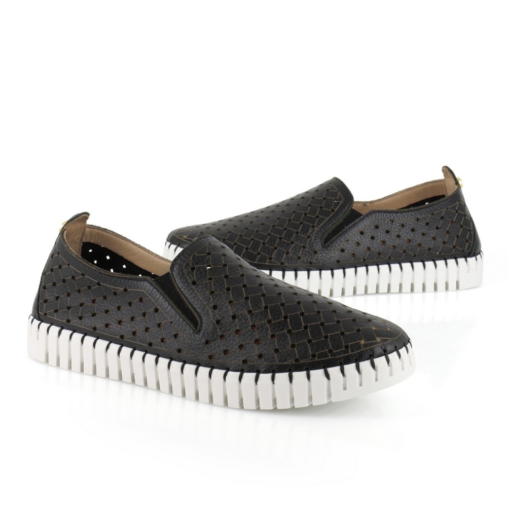 Tênis Slip On Feminino Luz Da Lua